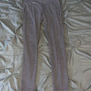 Patterned leggings